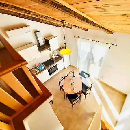 Katja Apartment Supetarska Draga